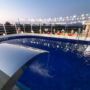 Wave 4* Батуми